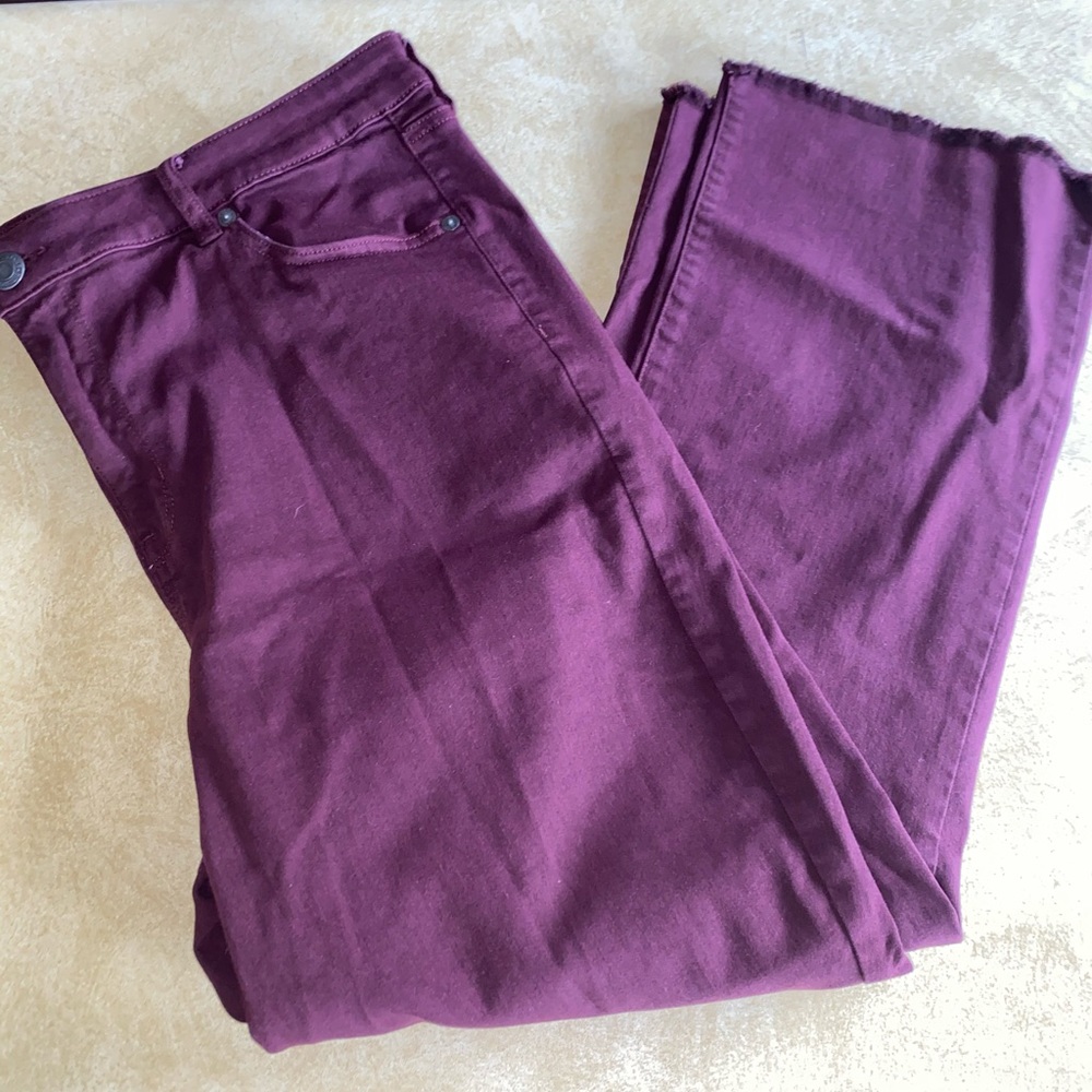 AE maroon bootcut jeans